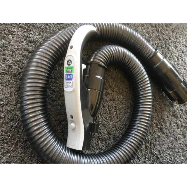 日立(ヒタチ)の日立 掃除機 ホース スマホ/家電/カメラの生活家電(掃除機)の商品写真