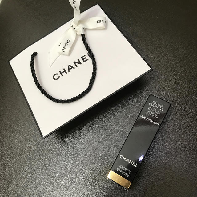 CHANEL(シャネル)のショッパー付き　シャネル　ボーム　エサンシエル　トランスパラン コスメ/美容のベースメイク/化粧品(フェイスカラー)の商品写真