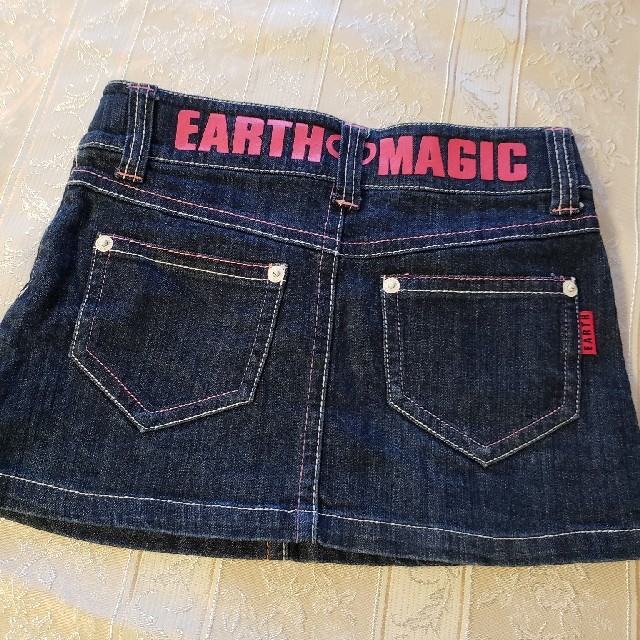 EARTHMAGIC(アースマジック)のMAKA様専用　Earthmagic アースマジックミニスカート キッズ/ベビー/マタニティのキッズ服女の子用(90cm~)(スカート)の商品写真