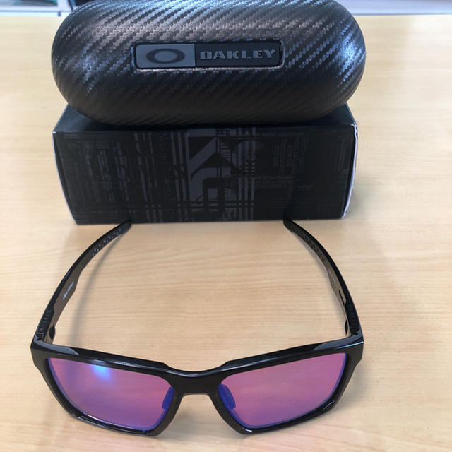 Oakley(オークリー)の【美品】オークリー ゴルフ サングラス メンズ スポーツ/アウトドアのゴルフ(その他)の商品写真