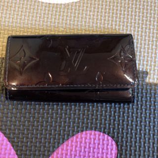 ルイヴィトン(LOUIS VUITTON)のルイヴィトン  キーケース　ヴェルニ (キーケース)