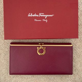 サルヴァトーレフェラガモ(Salvatore Ferragamo)のフェラガモ 財布　ワインレッド(長財布)