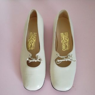 サルヴァトーレフェラガモ(Salvatore Ferragamo)のワクワク様 専用！　 サルヴァトーレフェラガモ    (ハイヒール/パンプス)