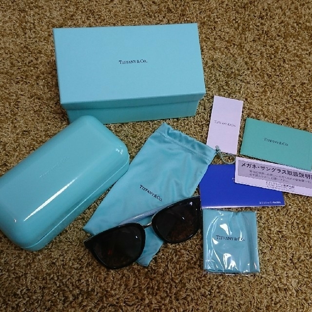 Tiffany & Co.(ティファニー)のティファニーサングラス レディースのファッション小物(サングラス/メガネ)の商品写真