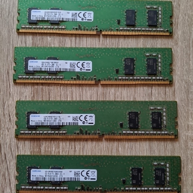 SAMSUNG M378A5244CB0 16GB(4GB×4)