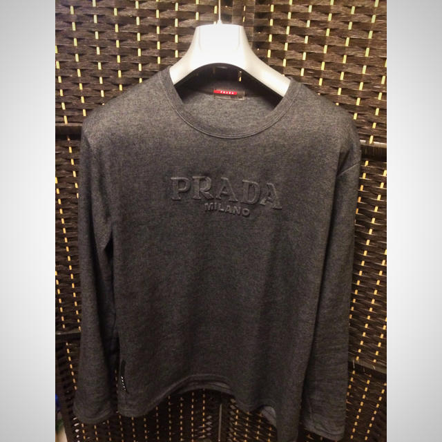 PRADA(プラダ)のPRADA ロンT  メンズのトップス(Tシャツ/カットソー(七分/長袖))の商品写真