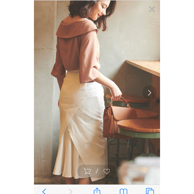 Noela(ノエラ)のバックフレアタイトスカート レディースのスカート(ひざ丈スカート)の商品写真