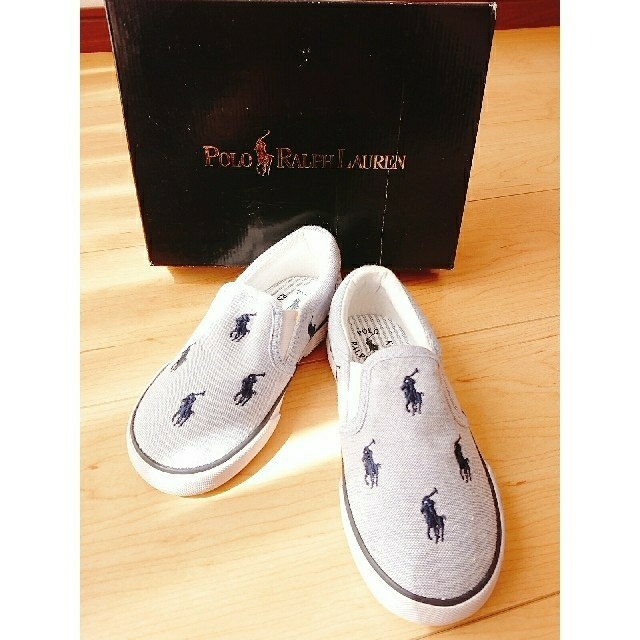 POLO RALPH LAUREN(ポロラルフローレン)の《sale‼️》POLO RALPH LAUREN キッズ  スリッポン キッズ/ベビー/マタニティのキッズ靴/シューズ(15cm~)(スリッポン)の商品写真