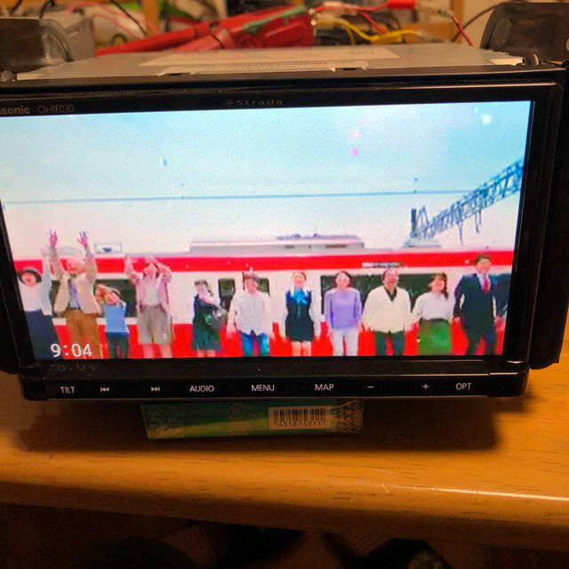 ストラーダCN-RE03D 美品カーナビ/カーテレビ