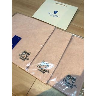 バーバリーブルーレーベル(BURBERRY BLUE LABEL)のブルーレーベル クレストブリッジ  ハンカチ ハンドタオル バーバリー(ハンカチ)