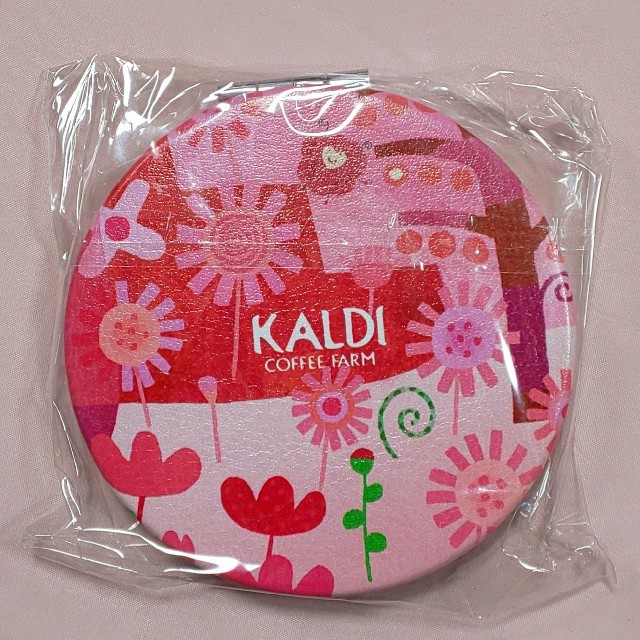 KALDI(カルディ)のカルディ モモめえポーチ＆ミラー レディースのファッション小物(ポーチ)の商品写真