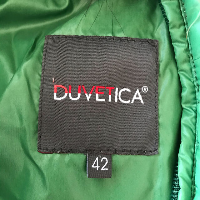 DUVETICA(デュベティカ)のダウンジャケット　42 レディースのジャケット/アウター(ダウンジャケット)の商品写真