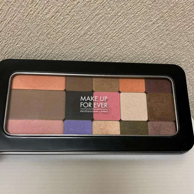 MAKE UP FOR EVER(メイクアップフォーエバー)の【限定！】メイクアップフォーエバー　アイシャドウ コスメ/美容のベースメイク/化粧品(アイシャドウ)の商品写真