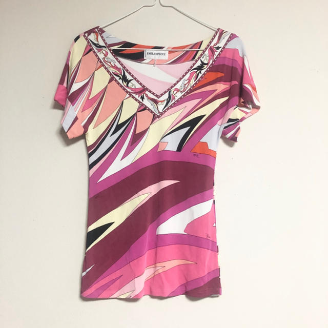 EMILIO PUCCI(エミリオプッチ)のエミリオプッチ トップス  ピンク　Tシャツ レディースのトップス(カットソー(半袖/袖なし))の商品写真