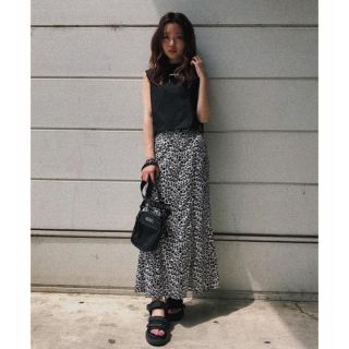 マウジー(moussy)のMOUSSY LEOPARD MAXI スカート ホワイト 1(ロングスカート)