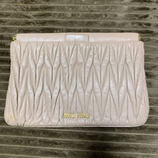 ミュウミュウ(miumiu)のなはま様　専用(クラッチバッグ)