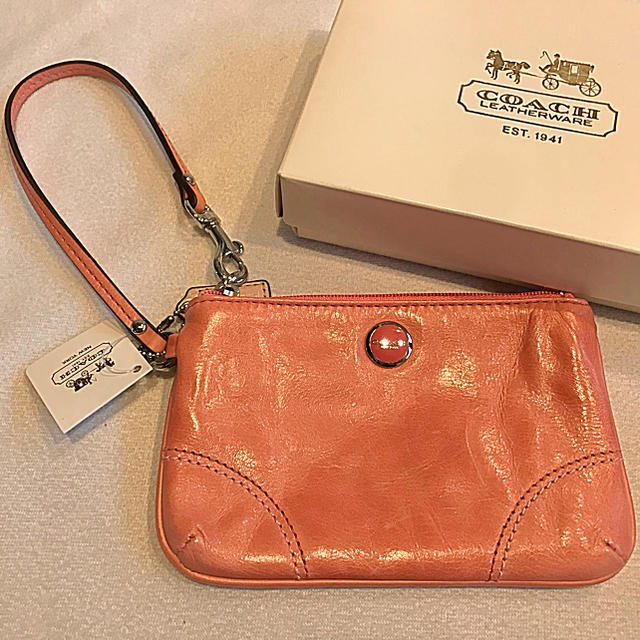 COACH(コーチ)の新品未使用☆コーチ ポーチ リストレット レディースのファッション小物(ポーチ)の商品写真