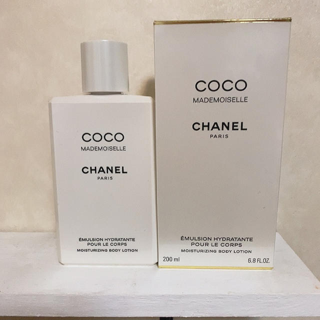 CHANEL(シャネル)のシャネル　ココマドモアゼル　ボディローション　200ml コスメ/美容のボディケア(ボディローション/ミルク)の商品写真