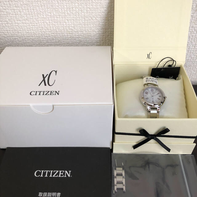 CITIZEN(シチズン)の新品　シチズン　クロスシー　ソーラー電波腕時計 レディースのファッション小物(腕時計)の商品写真