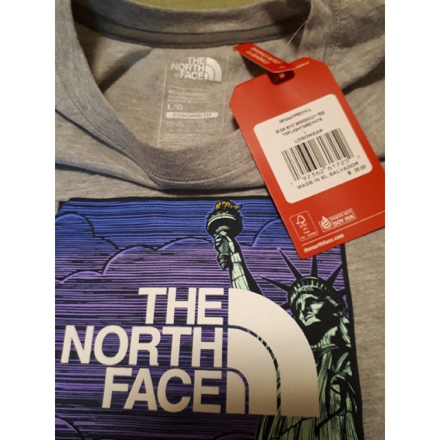 THE NORTH FACE(ザノースフェイス)のノースフェイス　ニューヨーク　US サイズ　L メンズのトップス(Tシャツ/カットソー(半袖/袖なし))の商品写真