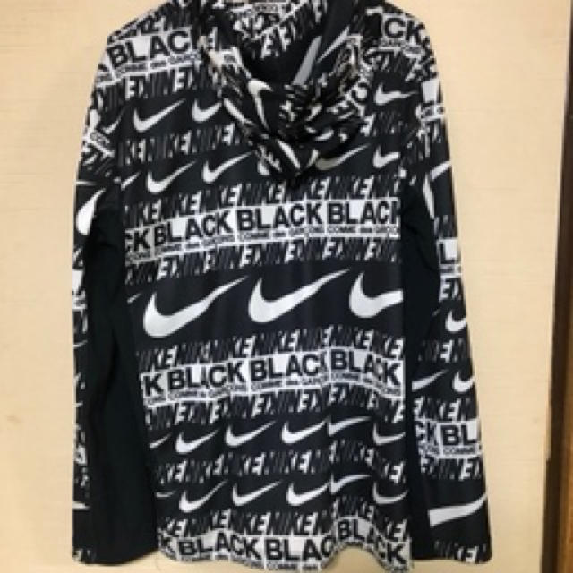 COMME des GARCONS(コムデギャルソン)のBlack comme  des garçons× NIKE コラボパーカー メンズのトップス(パーカー)の商品写真