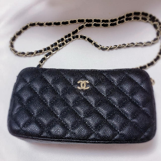 CHANEL シャネル　キャビアスキン　チェーンショルダーバッグ　ブラック