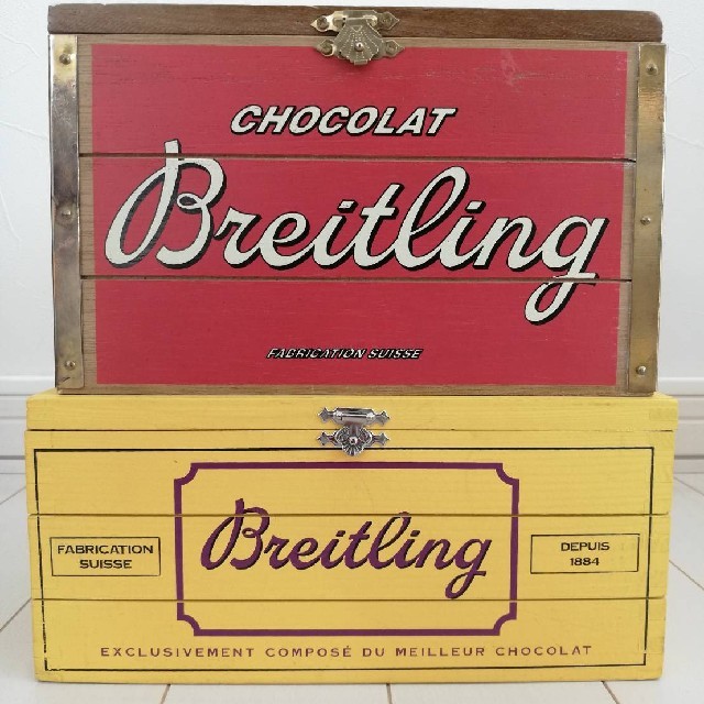 BREITLING(ブライトリング)のBREITLING チョコレートBOX 非売品 メンズの時計(腕時計(アナログ))の商品写真