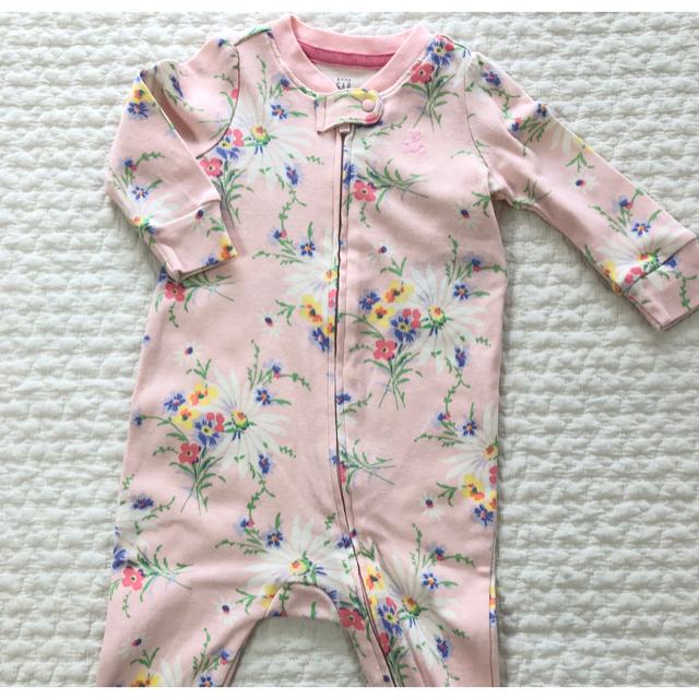 babyGAP(ベビーギャップ)のBabyGAP カバーオール キッズ/ベビー/マタニティのベビー服(~85cm)(カバーオール)の商品写真