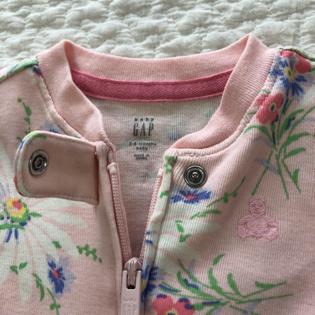 babyGAP(ベビーギャップ)のBabyGAP カバーオール キッズ/ベビー/マタニティのベビー服(~85cm)(カバーオール)の商品写真