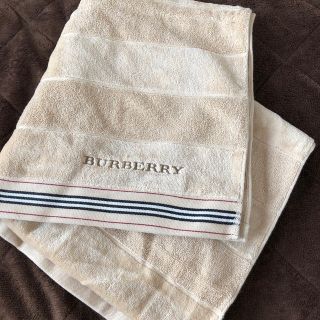 バーバリー(BURBERRY)のBurberry バスタオル　値下げしました(タオル/バス用品)