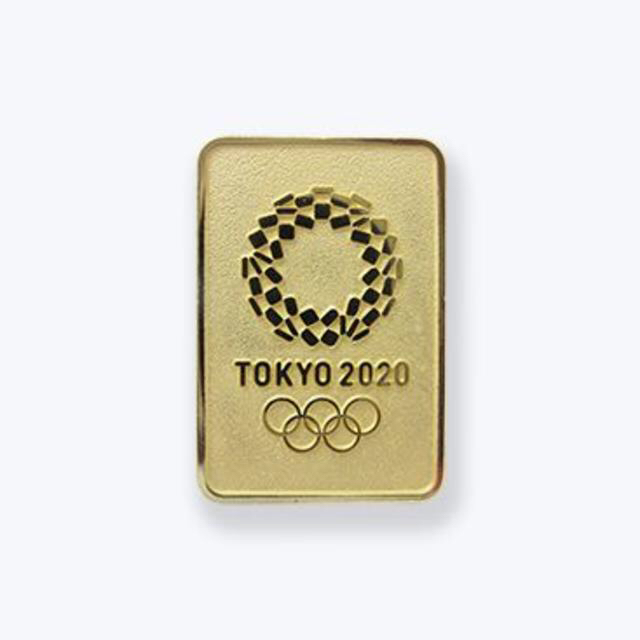 東京2020オリンピック ピンバッジ 四角エンボスEMゴールドの 東京2020オリンピック ピンバッジ 四角エンボスEMゴールドの