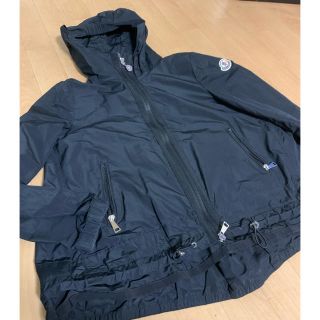 モンクレール(MONCLER)のモンクレール　moncler レディースアウター　(ナイロンジャケット)