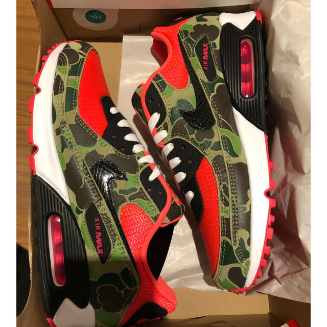 NIKE(ナイキ)のNIKE エアマックス90 airmax90 duckcamo 27.5cm メンズの靴/シューズ(スニーカー)の商品写真