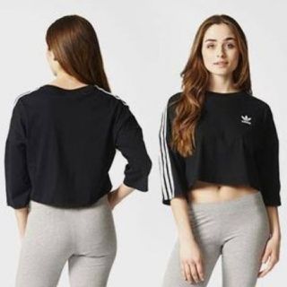 アディダス(adidas)の【美品】adidas クロップドティシャツ レディース(Tシャツ(半袖/袖なし))