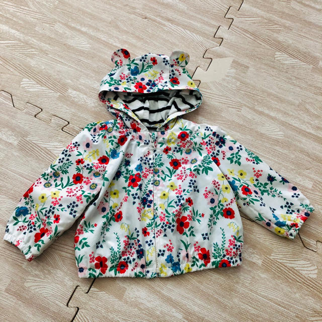 babyGAP(ベビーギャップ)のbabyGAP  ナイロンジャケット  キッズ/ベビー/マタニティのベビー服(~85cm)(ジャケット/コート)の商品写真