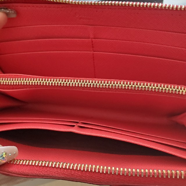 PRADA 長財布 2