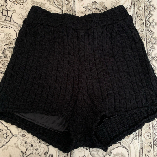 Lochie(ロキエ)のepine cable knit 2way short pants black レディースのパンツ(ショートパンツ)の商品写真