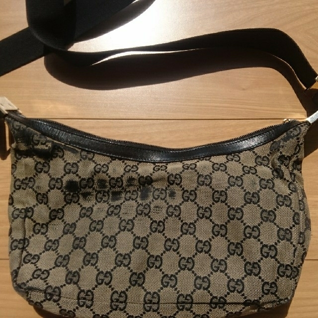 Gucci(グッチ)のグッチ ショルダー レディースのバッグ(ショルダーバッグ)の商品写真
