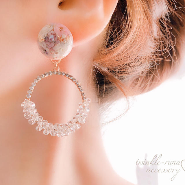 レジンフラワー×フープピアス/イヤリング(パープル×ピンクホワイト) レジンフラワー×フープピアス/イヤリング(パープル×ピンクホワイト)