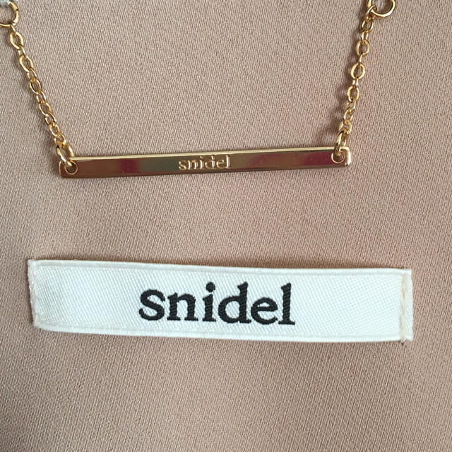 SNIDEL(スナイデル)のsnidel♡ベージュ♡春コート♡新品 レディースのジャケット/アウター(スプリングコート)の商品写真