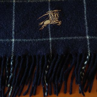 バーバリー(BURBERRY)のBURBERRY/膝掛け/紺色チェック柄(ストール/パシュミナ)