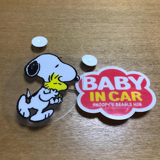 スヌーピー(SNOOPY)のスヌーピー　子供が乗っています ステッカー (車外アクセサリ)