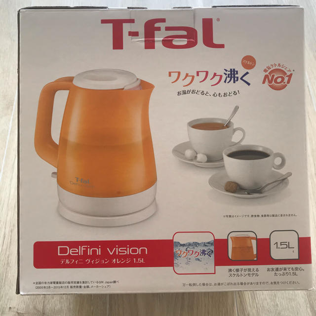 T-fal(ティファール)のT-fal ティファール 電気ケトル　デルフィニ　ヴィジョン　オレンジ　1.5L スマホ/家電/カメラの生活家電(電気ケトル)の商品写真