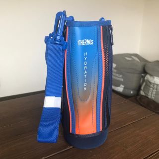 サーモス(THERMOS)のサーモス水筒カバー【新品・未使用】(水筒)