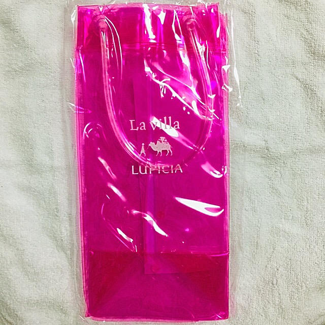 LUPICIA(ルピシア)のルピシア LUPICIA オリジナル ワインクーラー バッグ ピンク 新品 インテリア/住まい/日用品のキッチン/食器(容器)の商品写真