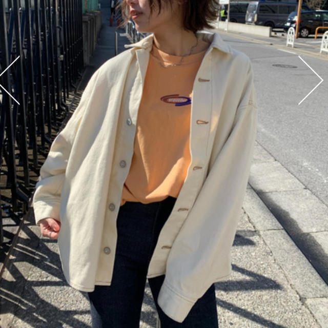 moussy(マウジー)のMOUSSY 新品 over shirt jk 新作 20ss レディースのジャケット/アウター(Gジャン/デニムジャケット)の商品写真