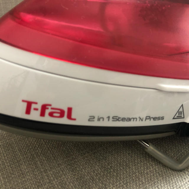 T-fal(ティファール)の【T-faL】ティファール  スチームアイロン スマホ/家電/カメラの生活家電(アイロン)の商品写真