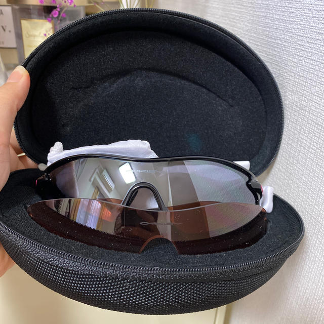 Oakley(オークリー)のオークリーサングラス メンズのファッション小物(サングラス/メガネ)の商品写真