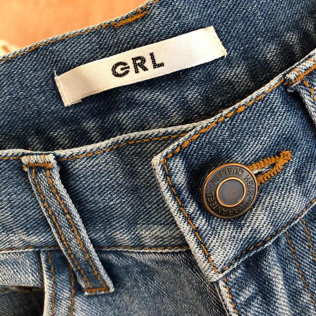 GRL(グレイル)のグレイル☆ハイウエストカットワイドデニムパンツ レディースのパンツ(デニム/ジーンズ)の商品写真