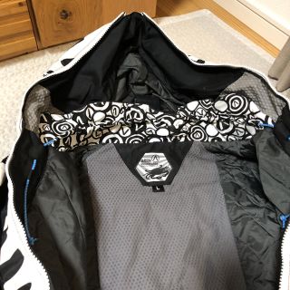 BURTON - 美品 ARBN スノーボードウェアー スケルトン柄の通販 by